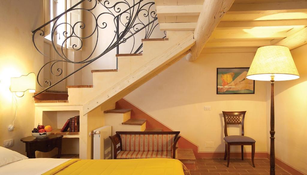 La Locanda Del Borgo Pietralunga  Room photo