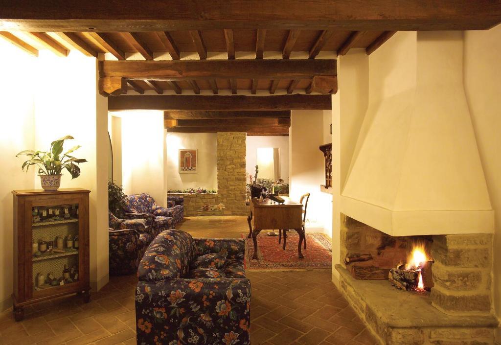 La Locanda Del Borgo Pietralunga  Exterior photo