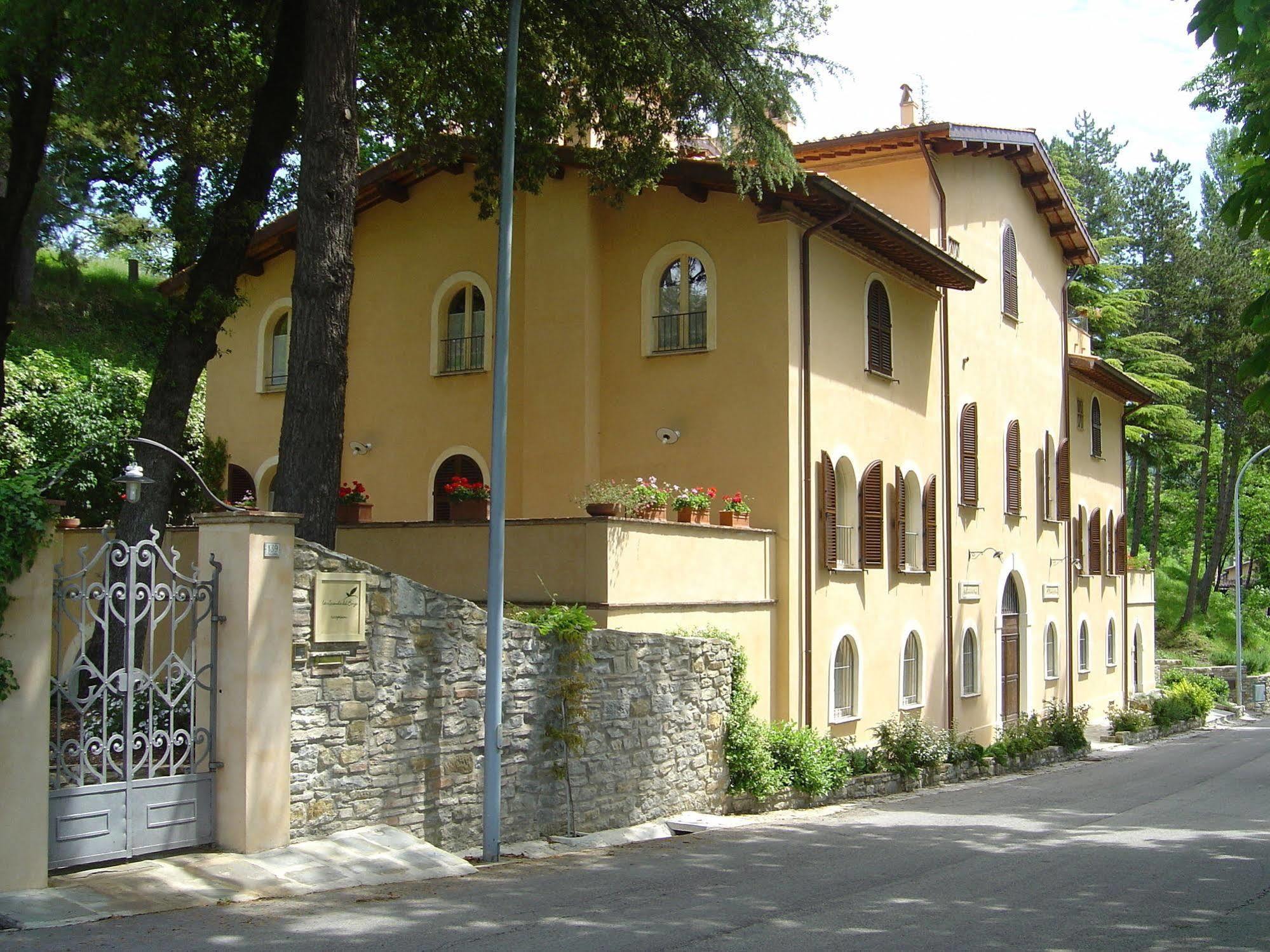 La Locanda Del Borgo Pietralunga  Exterior photo